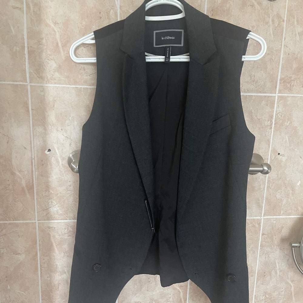 Le château vest